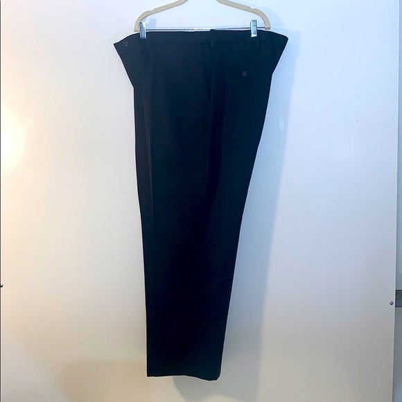 Haggar Men's Plain-Front Pant - Picture 2 of 2